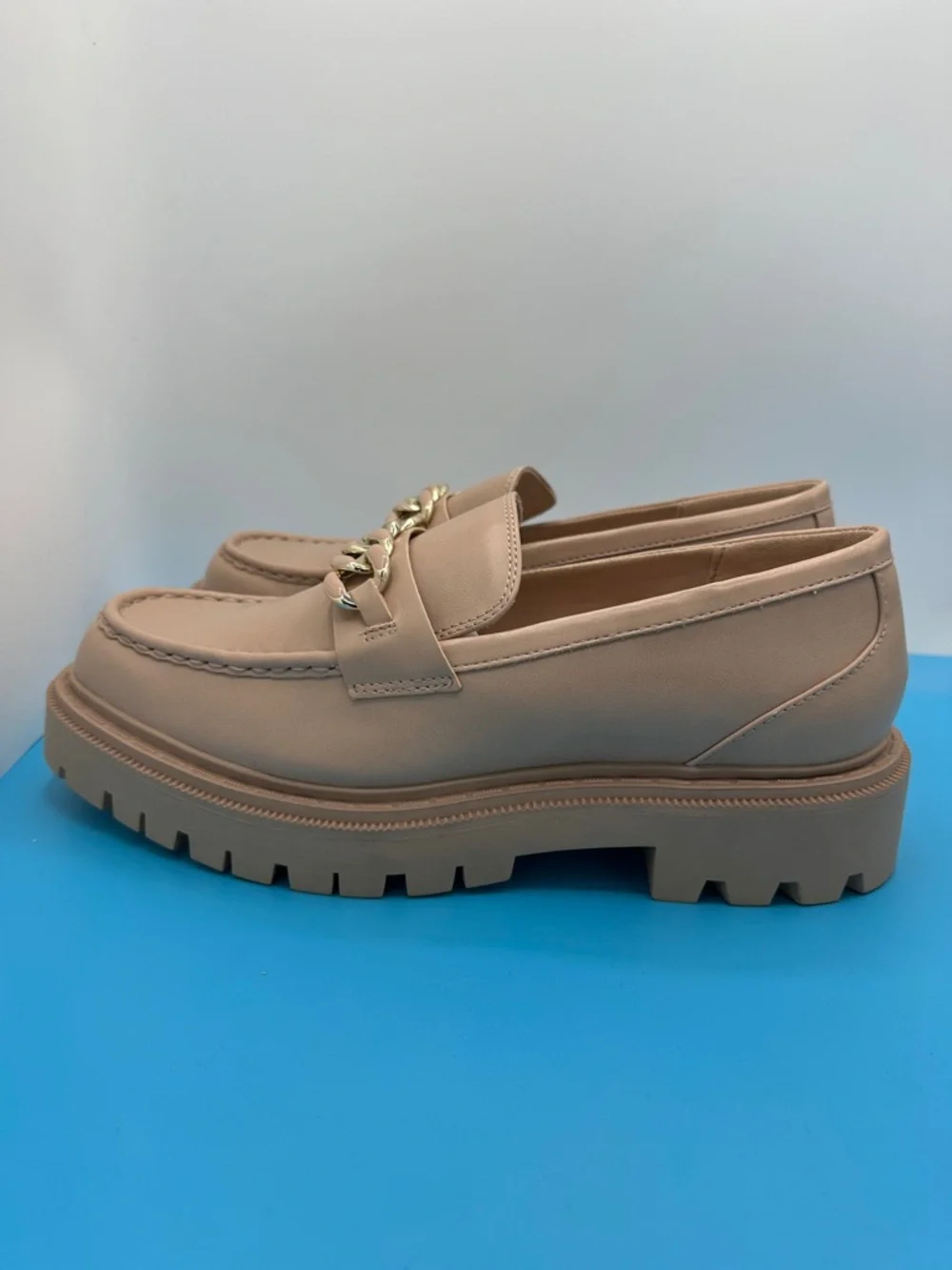NEW! Aldo Brixton Beige Platform Loafers Womens size 11 new no box.